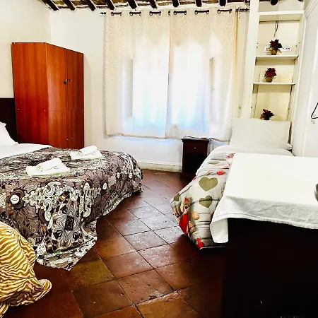 Down-Town Termini Guesthouse * רומא